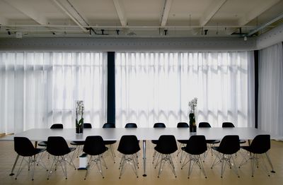 Vorhang-Systeme, SG 5600, Colorama 1, Room shot "Showroom SGBNL", Zandaam, NL, Wave