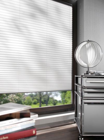 Systèmes de stores plissés, SG 8500, Crepe Topar® FR, Col 10108, AE10