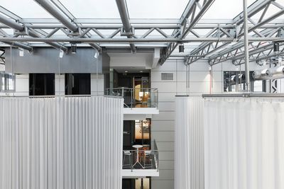 Systèmes de rideaux, SG 6970, Colorama 2, Havas Village, Lisbon, Portugal