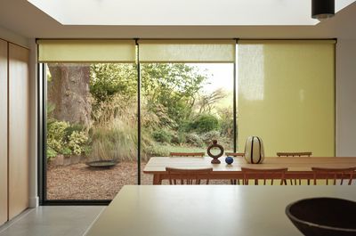 Systèmes stores enrouleurs, SG 4955, Colorama 2, Cedars, Ipswich, Suffolk, United Kingdom