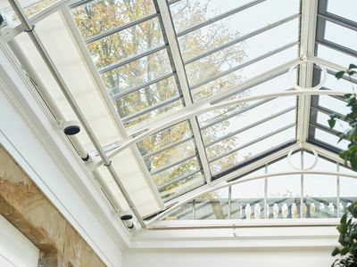 Skylight-Systeme, SG 8600, Versascreen 1-10%, The Camellia House, Wentworth, South Yorkshire, United Kingdom