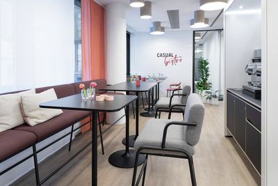 Flächenvorhang-Systeme, SG 2700, Colorama 2, Bene HQ, Vienna, Austria