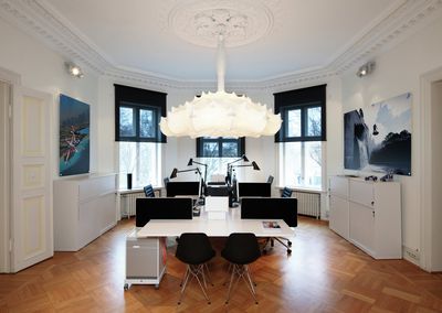 Rollo-Systeme, Multiscreen 1-10%, Room shot "Red Bull Office", Oslo, Norway