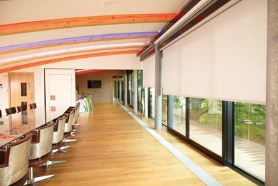 Rollo-Systeme, SG 4880, Versascreen 1-10%, Bowcliffe Hall, Bramham, United Kingdom