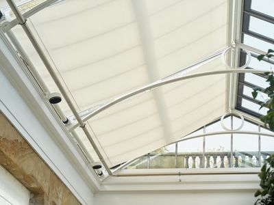 Skylight-Systeme, SG 8600, Versascreen 1-10%, The Camellia House, Wentworth, South Yorkshire, United Kingdom