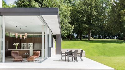 Systèmes stores enrouleurs, SG 4970, Multiscreen 1-10%, Broughton House, Sevenoaks, Kent, United Kingdom