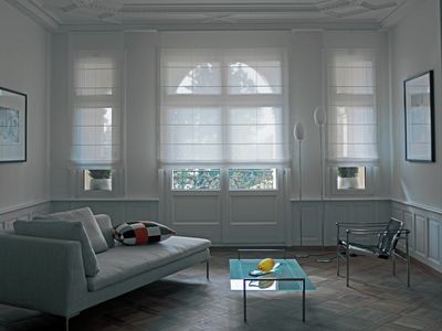 Raffrollo-Systeme, SG 2120, Colorama 1, Room shot "weisses Schloss", Switzerland