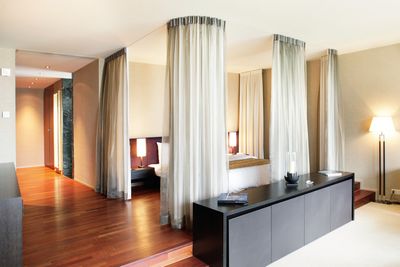 Vorhang-Systeme, Customer Fabrics, Room shot "Hotel Park Weggis", Switzerland, Recess