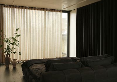 Systèmes de rideaux, SG 6870, Multicolour Natura, Bethnal Green, London, United Kingdom, black