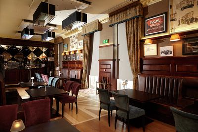 Rollo-Systeme, SG 4960, Moon, Bowcliffe Hall, Bramham, United Kingdom