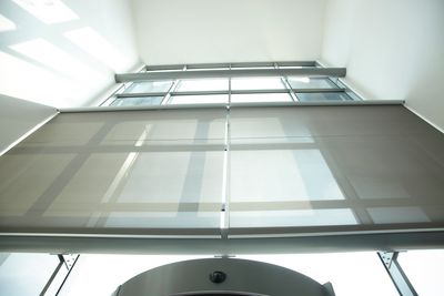 Systèmes stores enrouleurs, Multiscreen 1-10%, Northern Design Centre, Gateshead, United Kingdom