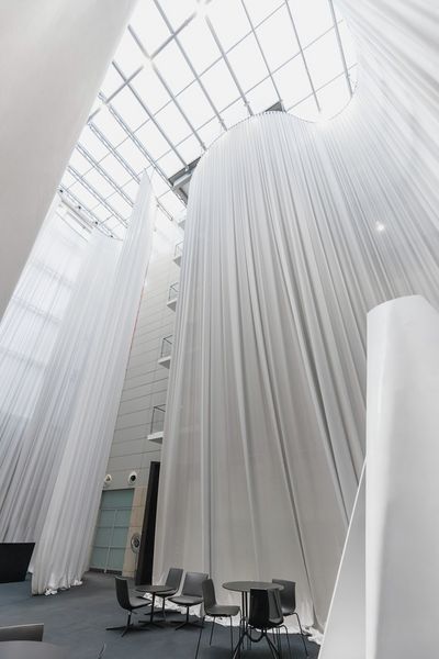 Systèmes de rideaux, SG 6970, Colorama 2, Havas Village, Lisbon, Portugal